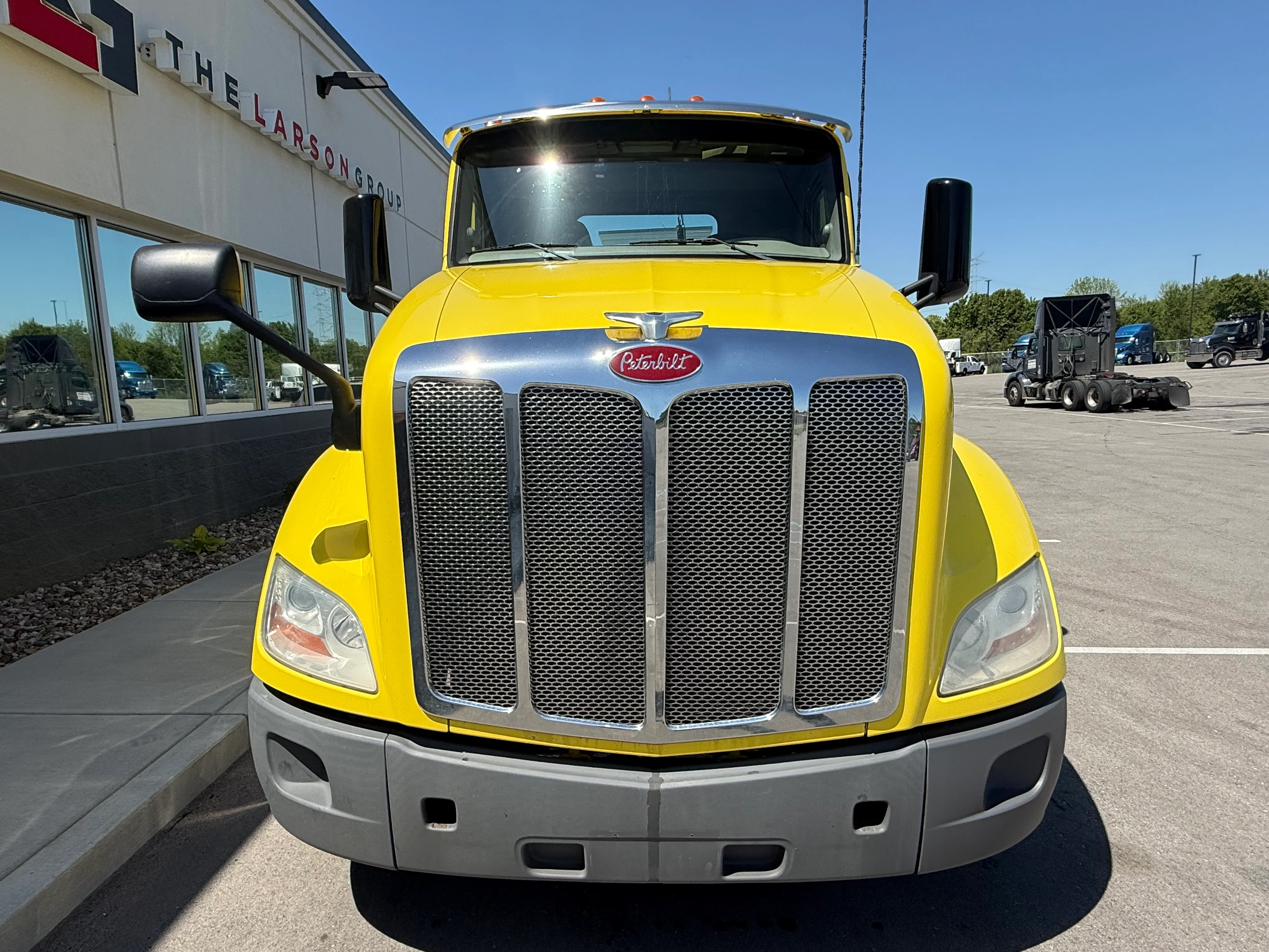 2021 Peterbilt 579 in Louisville, KY — photo 6