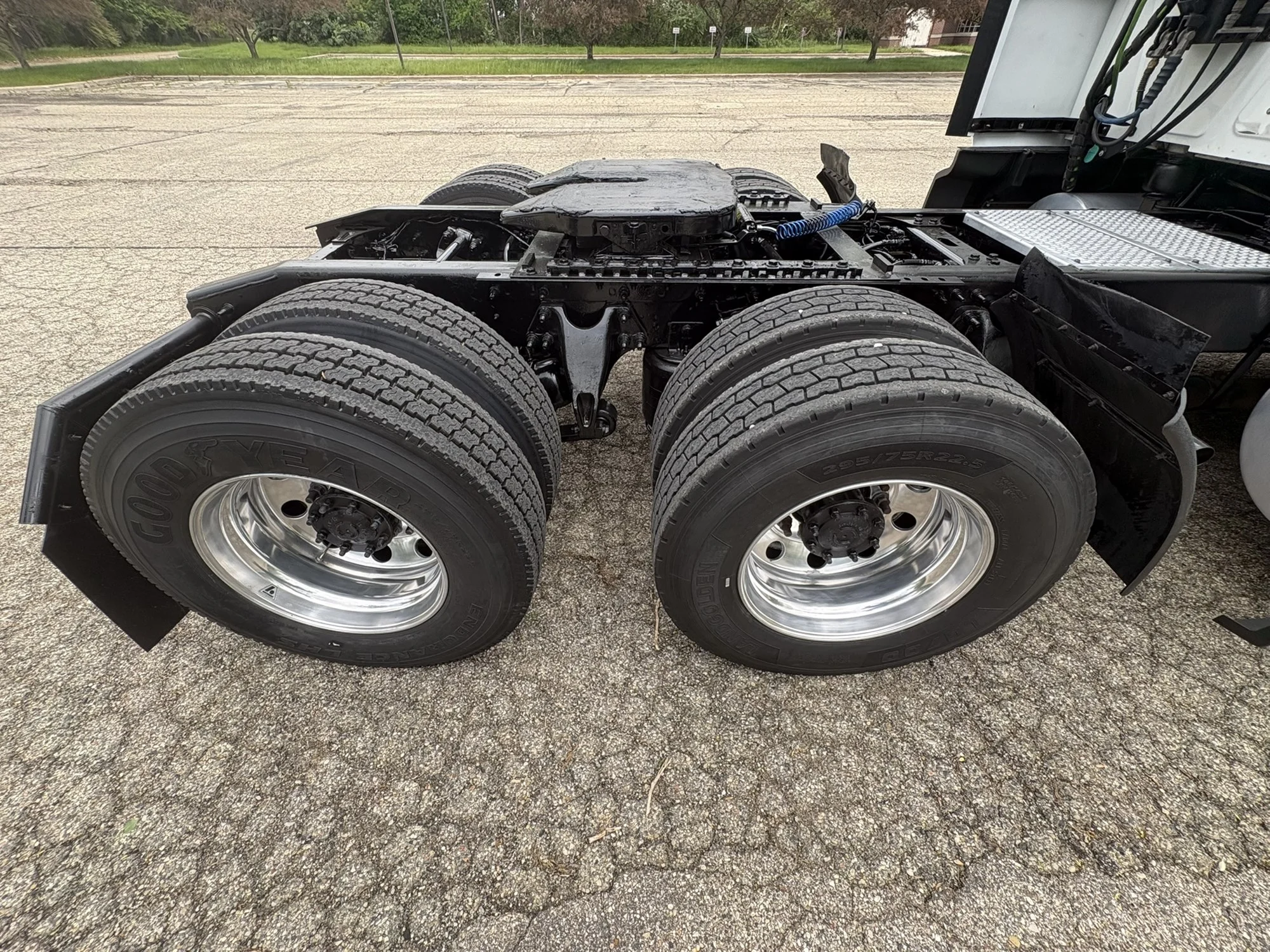 2024 International LT in West Michigan International, MI — photo 13