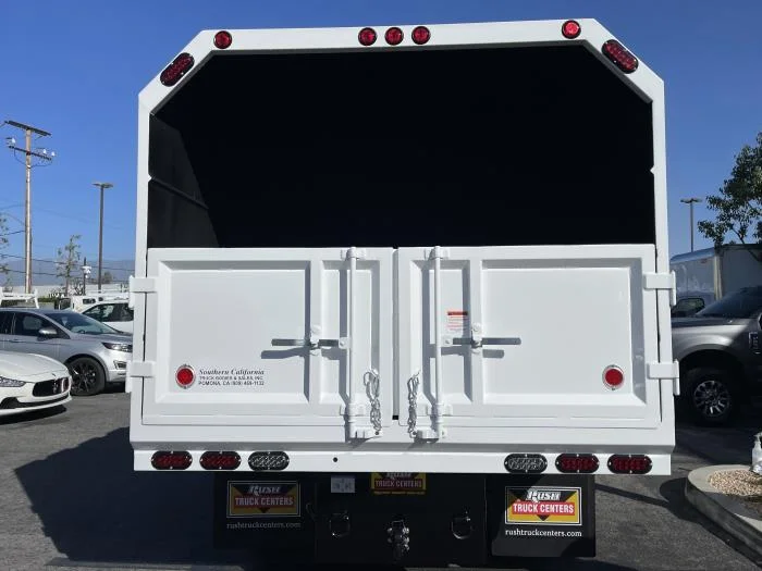 2025 Isuzu NRR - image 5