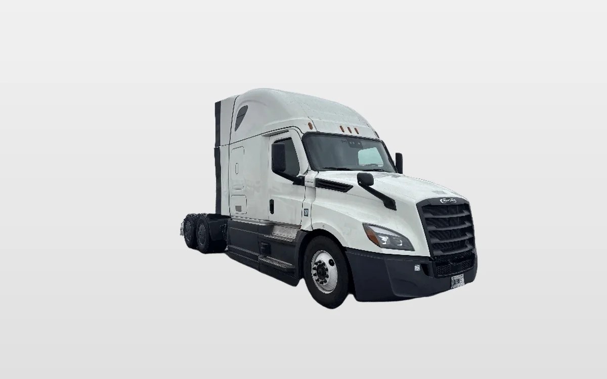 2023 Freightliner - image 1