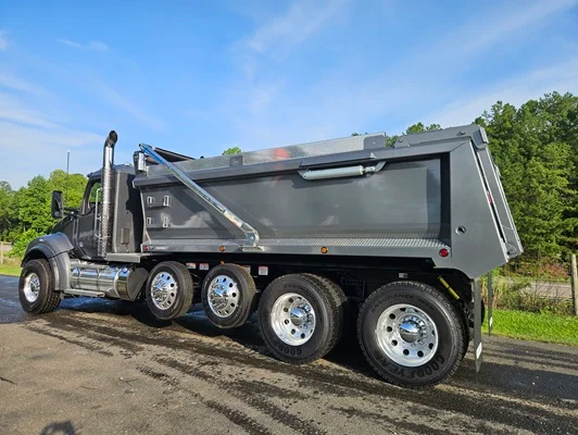2027 Kenworth T880 in Durham, NC — photo 6