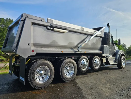 2027 Kenworth T880 in Durham, NC — photo 5