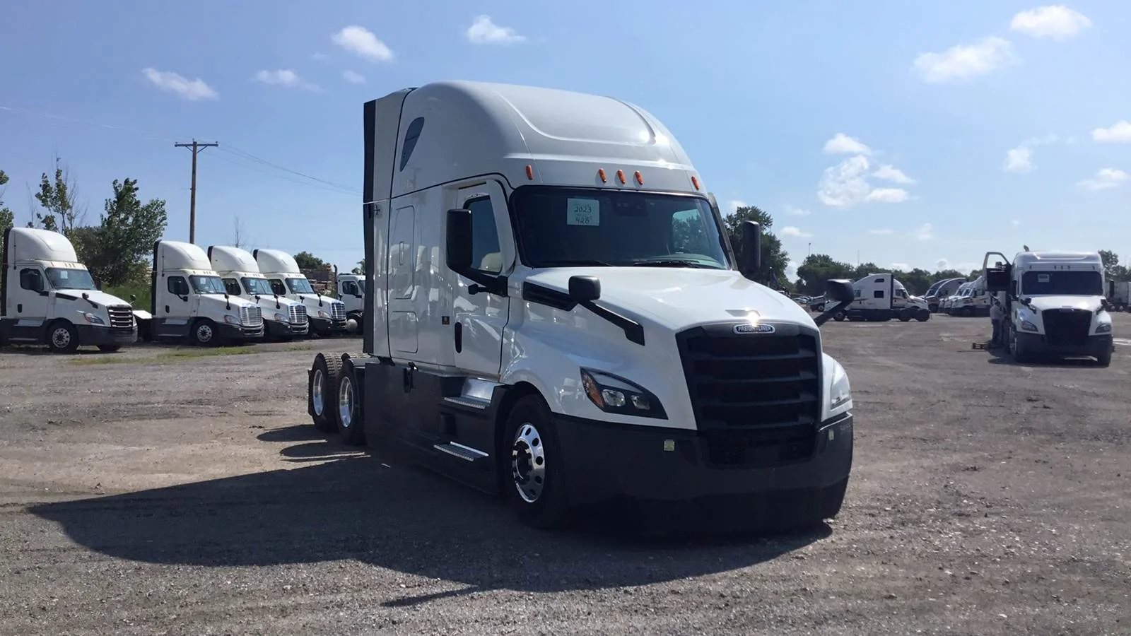 2023 Freightliner Cascadia in Gary, IN