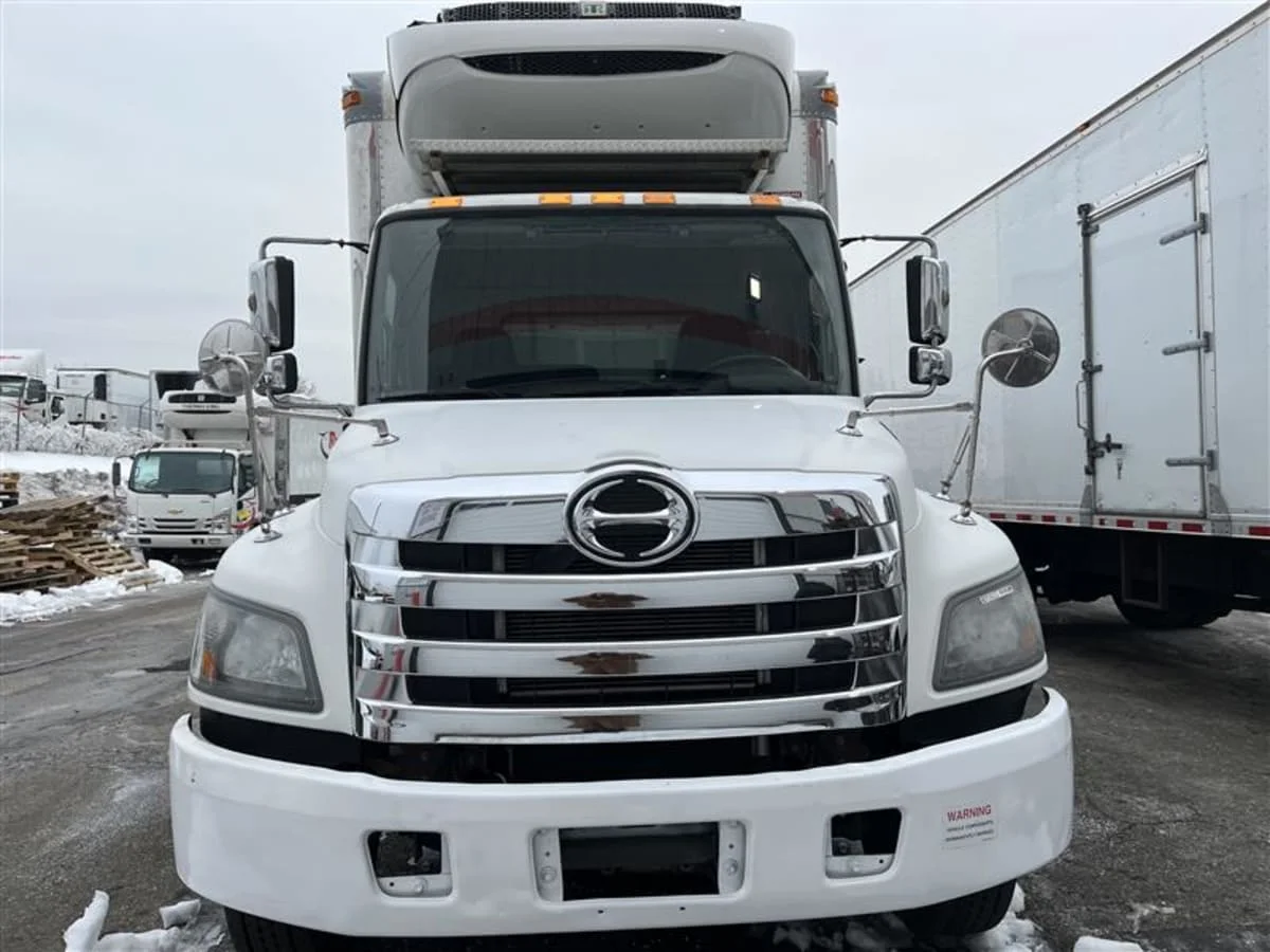 2020 Hino 268 in Beltsville, MD — photo 2