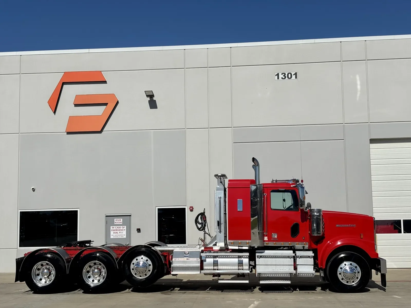 2019 Western Star 4900 in Hutchins, TX — photo 3