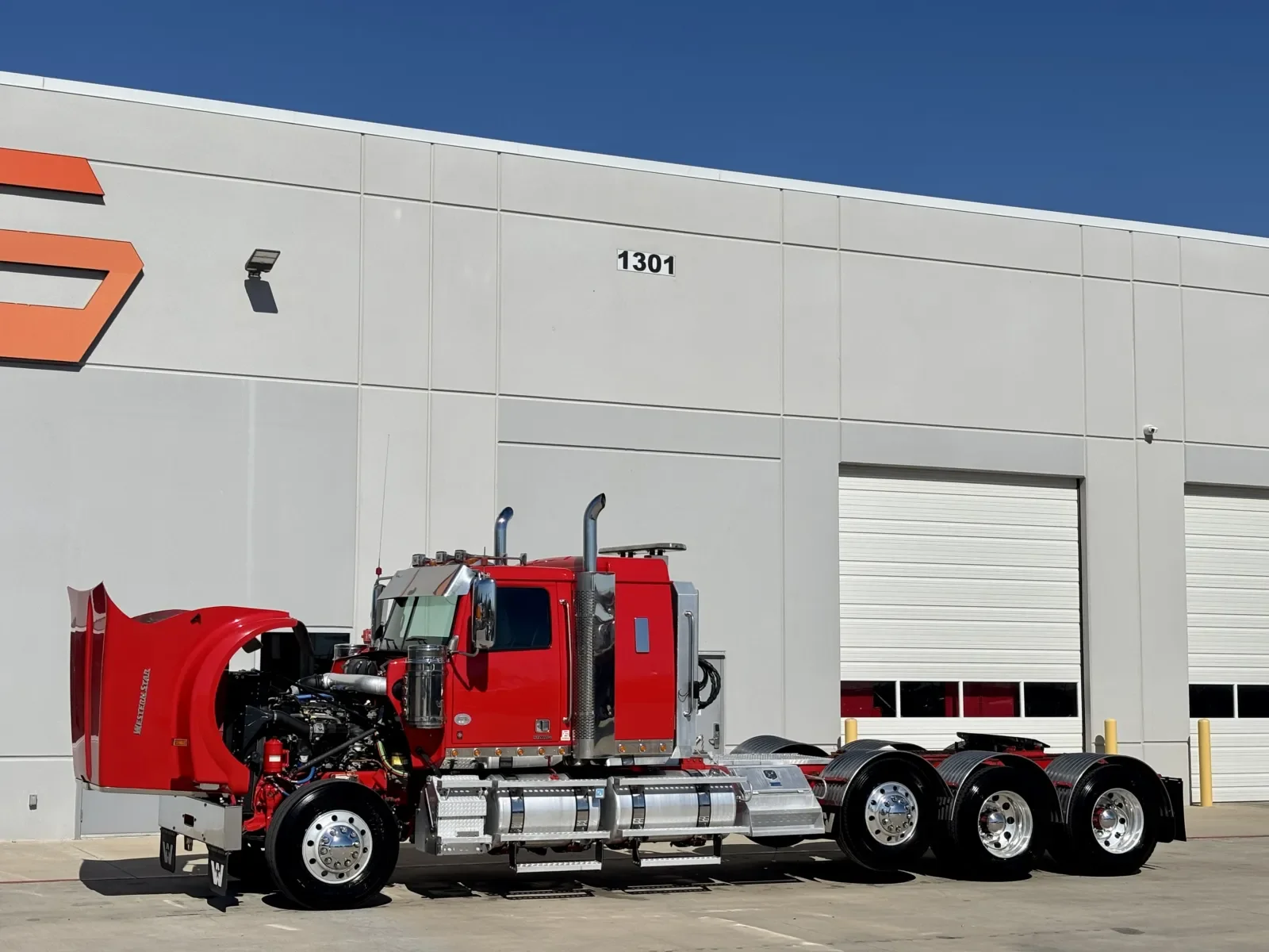 2019 Western Star 4900 in Hutchins, TX — photo 10