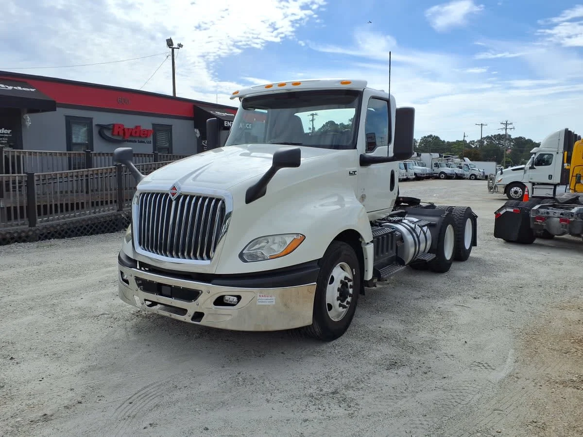 2019 International LT