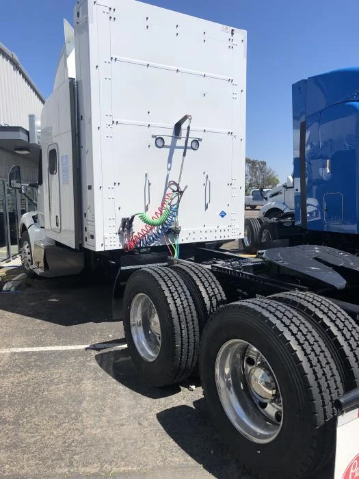 2024 Peterbilt 579 in San Diego, CA — photo 3