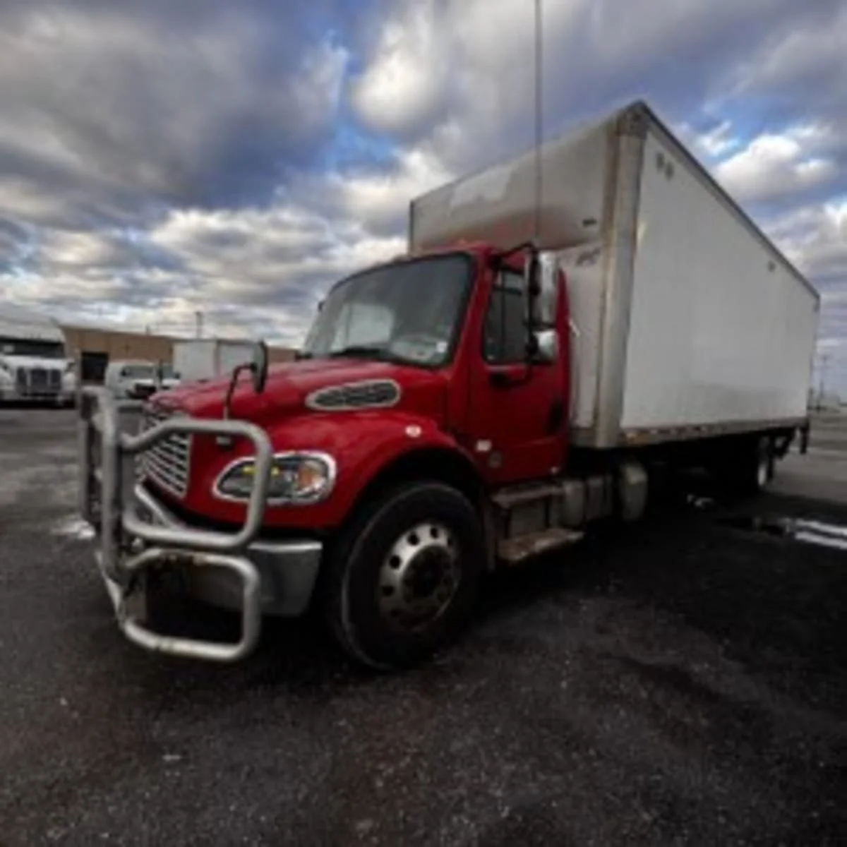 2022 Freightliner M2 106 - image 3