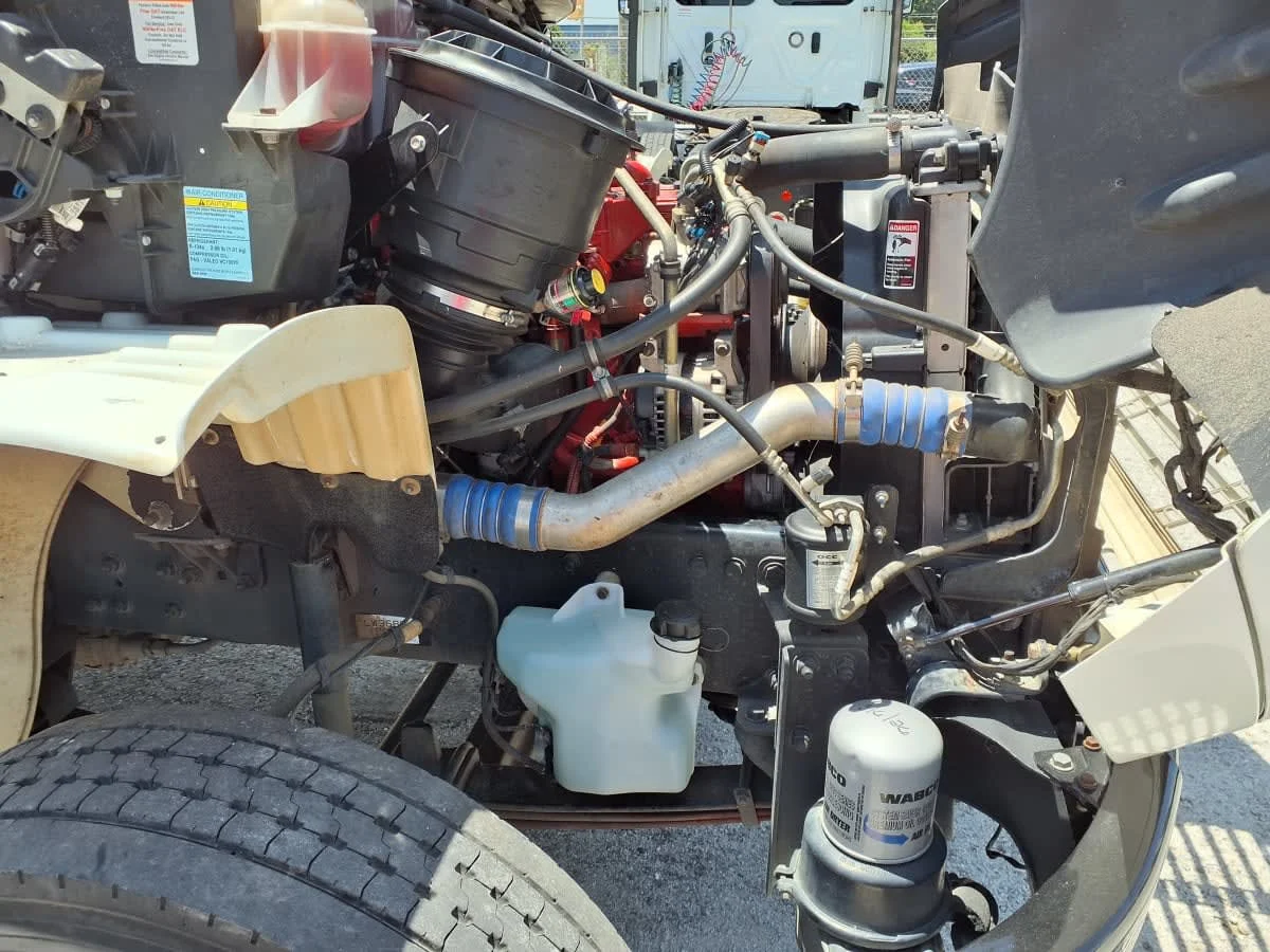 2020 Freightliner M2 106 in Greenville, SC — photo 13