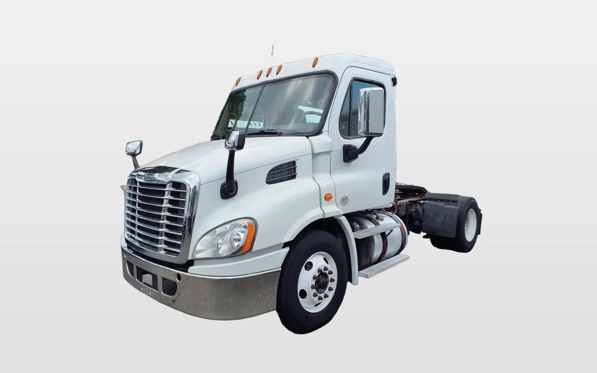 2018 Freightliner - image 1