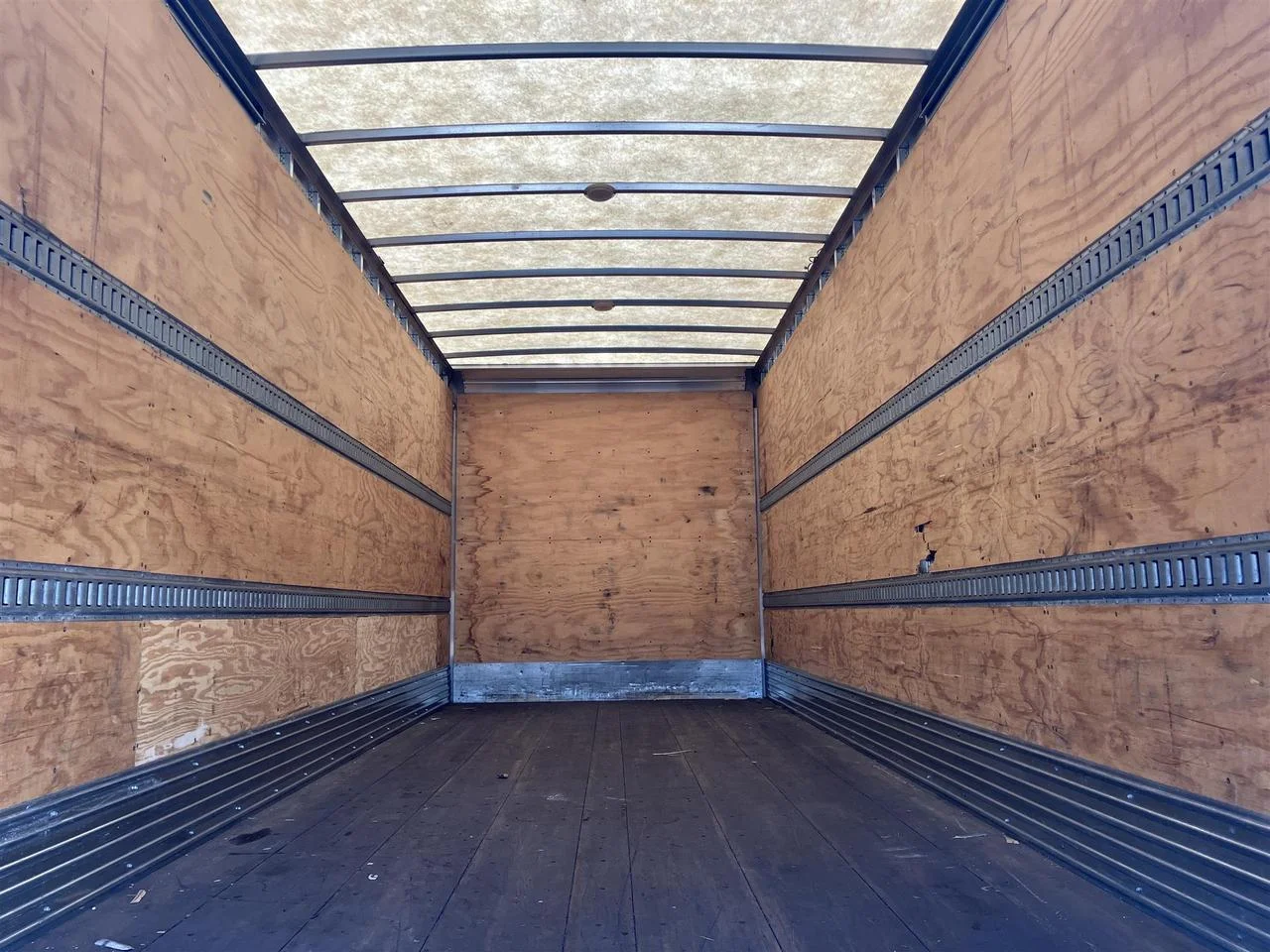 2024 Peterbilt 536 - image 11