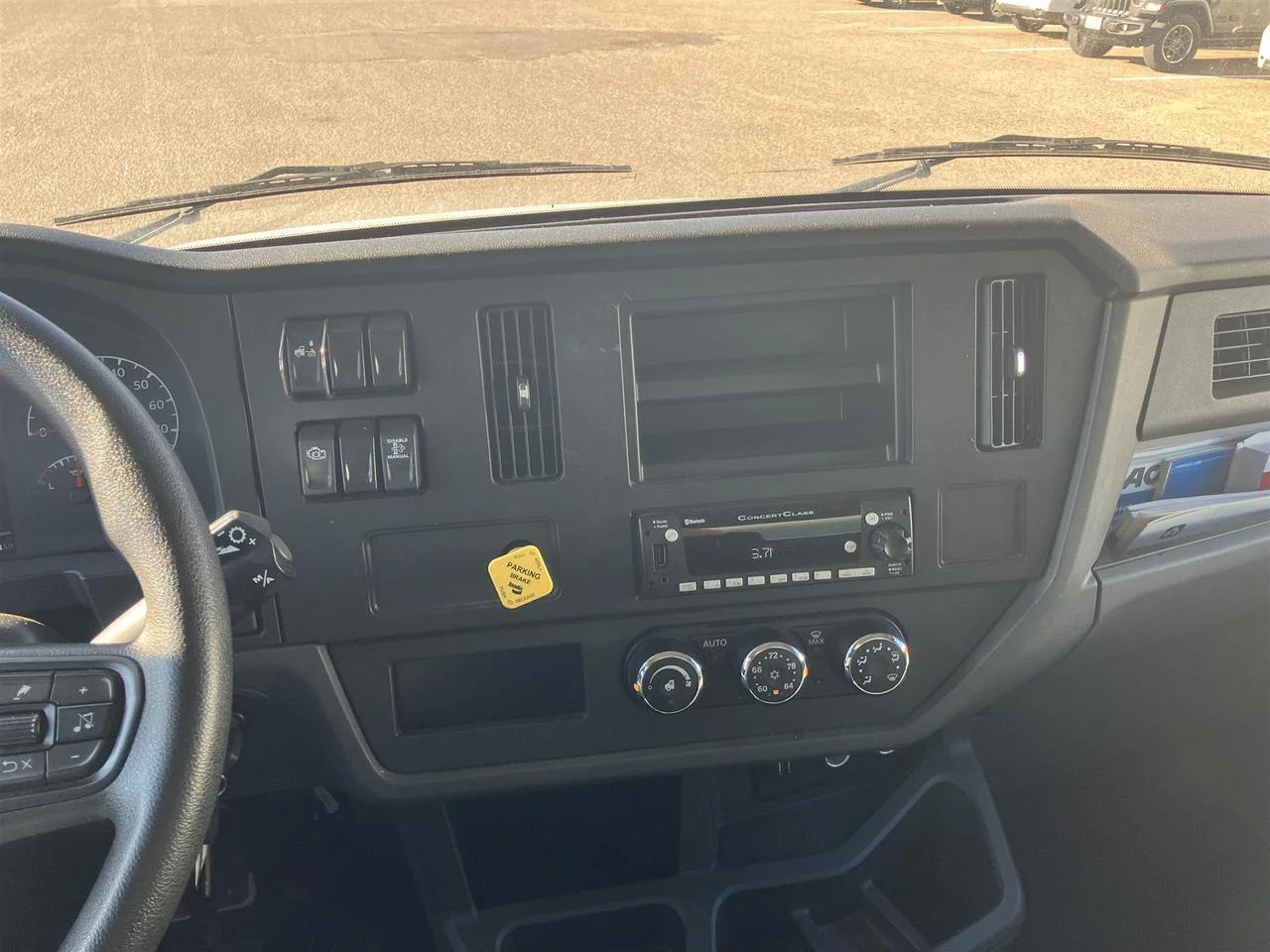 2024 Peterbilt 536 - image 10