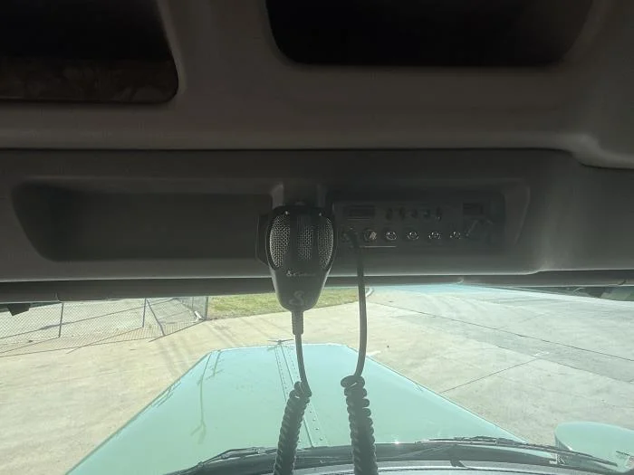 2027 Peterbilt 589 - image 25