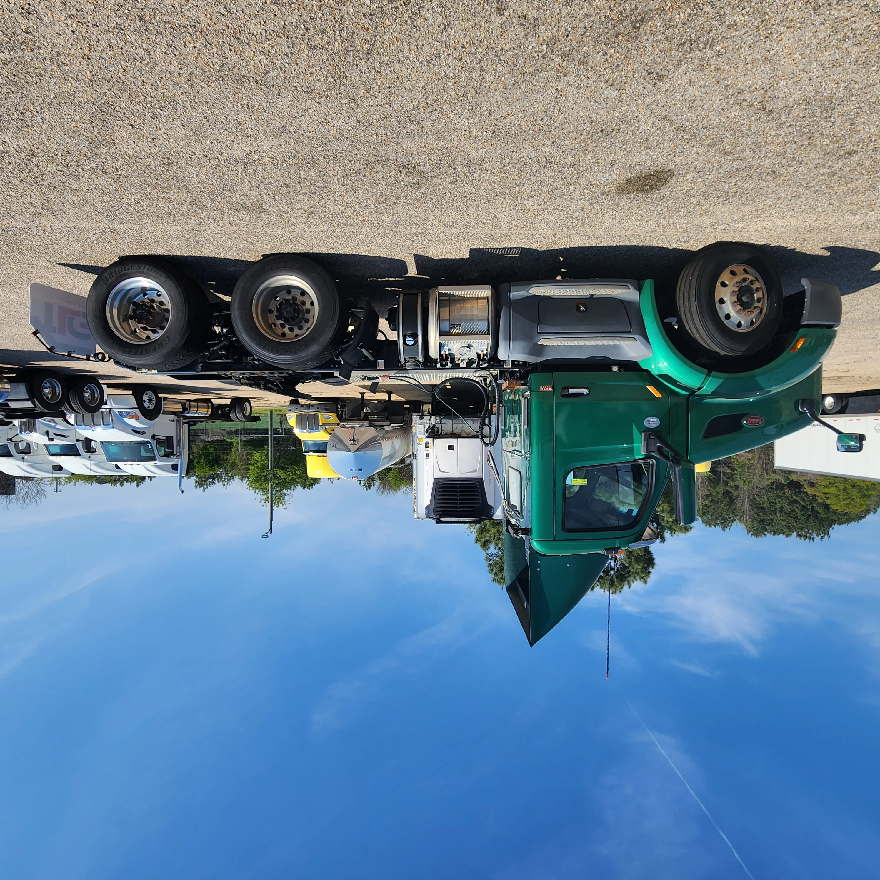 2020 Peterbilt 579 - image 8