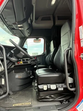2019 Freightliner Cascadia in Jerome, ID — photo 33
