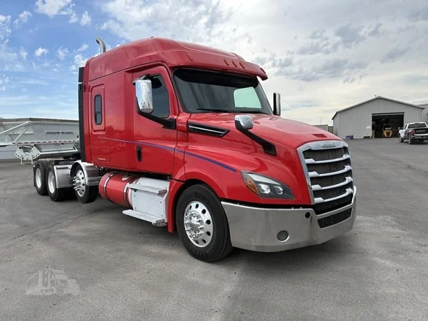 2019 Freightliner Cascadia in Jerome, ID — photo 7