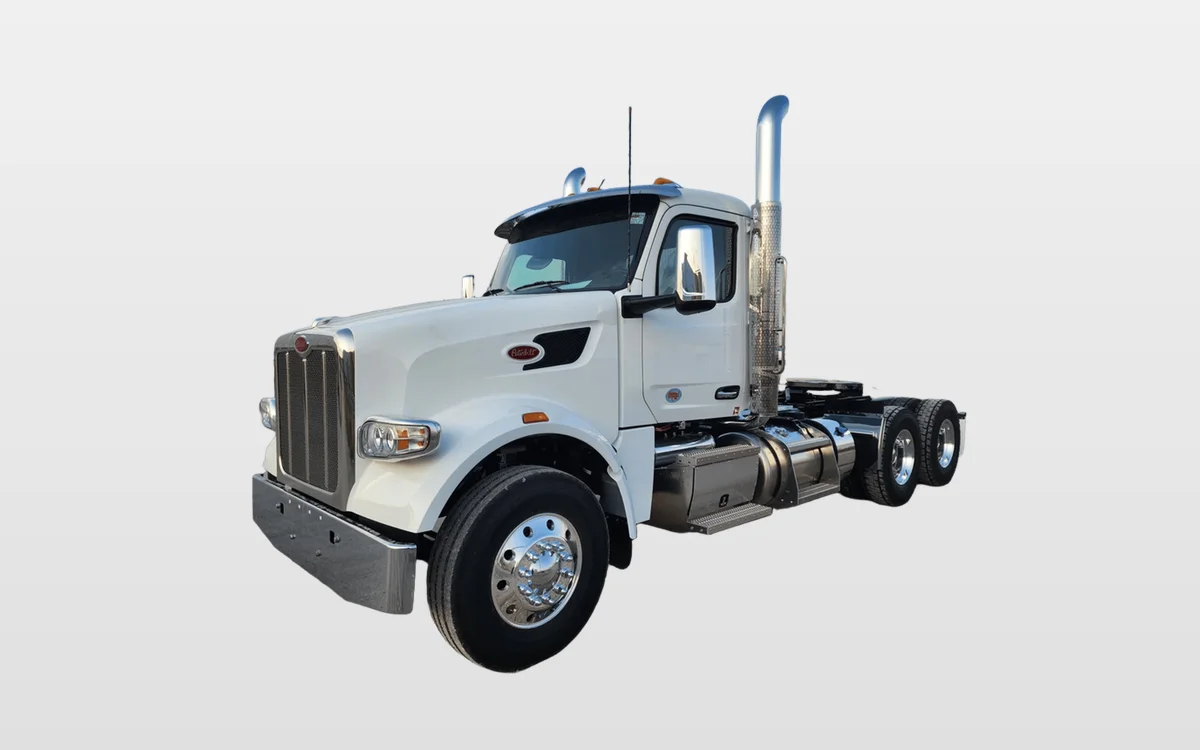 2026 PETERBILT 567 - image 1