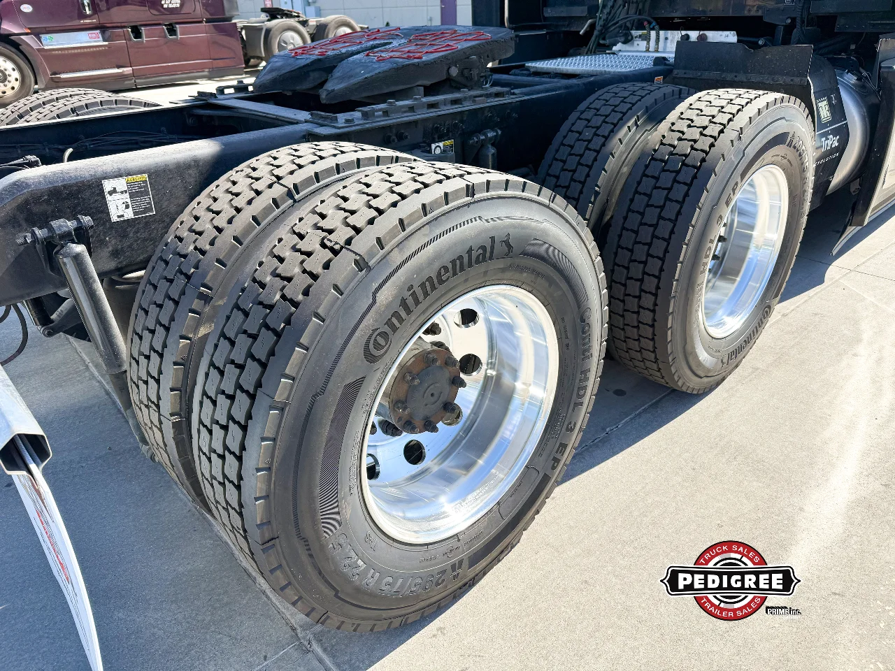 2024 Peterbilt 579 in Salt Lake City, UT — photo 2