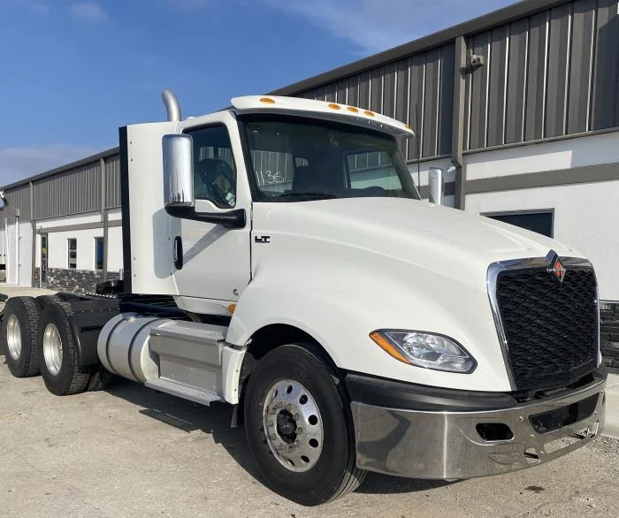 2026 International LT - image 4
