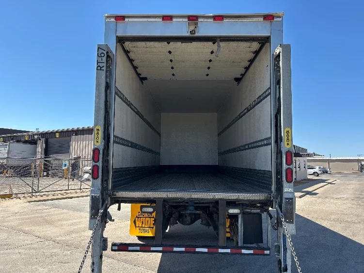 2019 Freightliner M2 106 in Oklahoma City, OK — photo 8