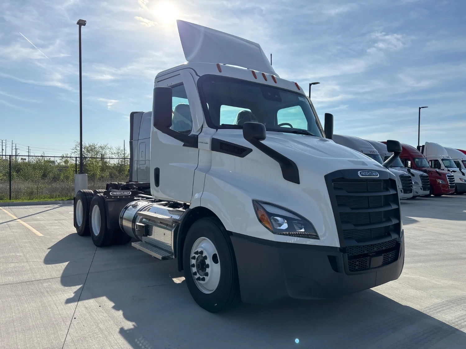 2026 Freightliner Cascadia in Fremont, IN — photo 3