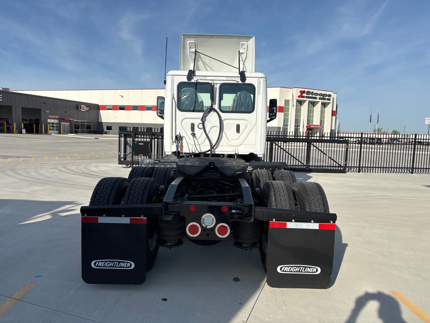 2026 Freightliner Cascadia in Fremont, IN — photo 4