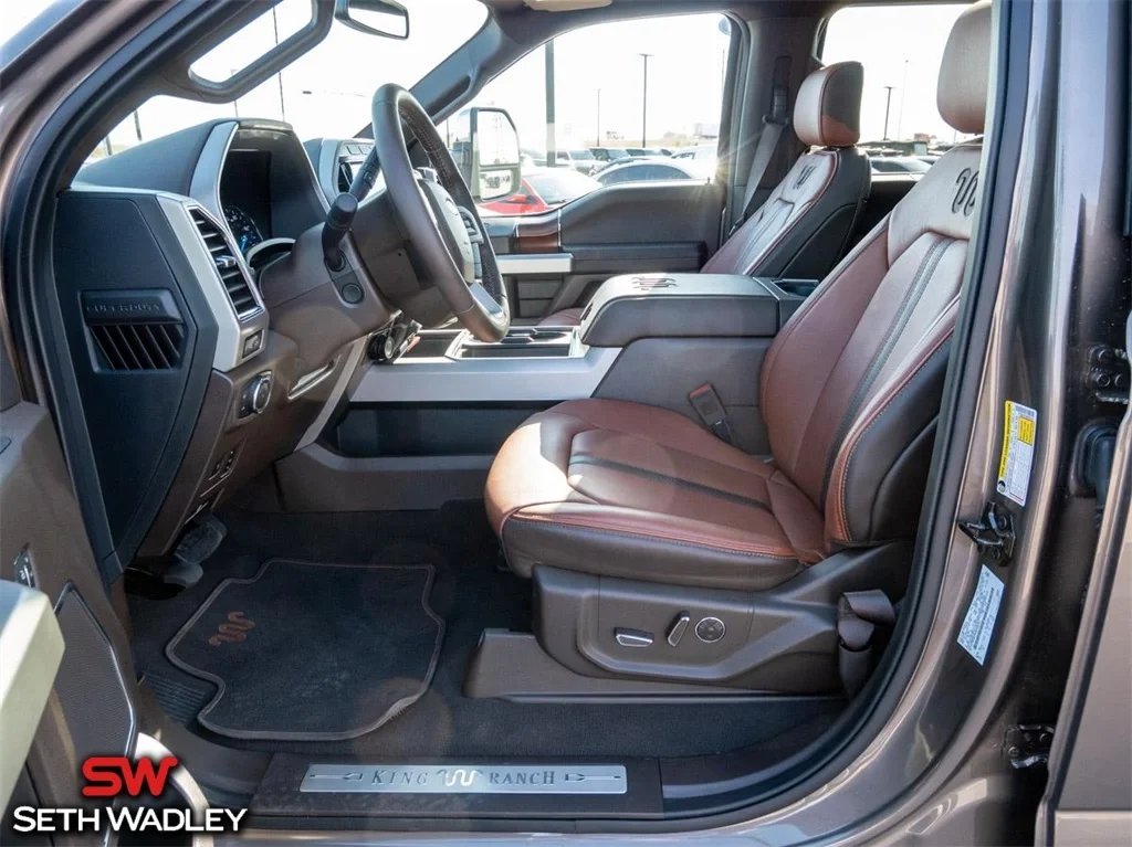 2022 Ford — photo 37