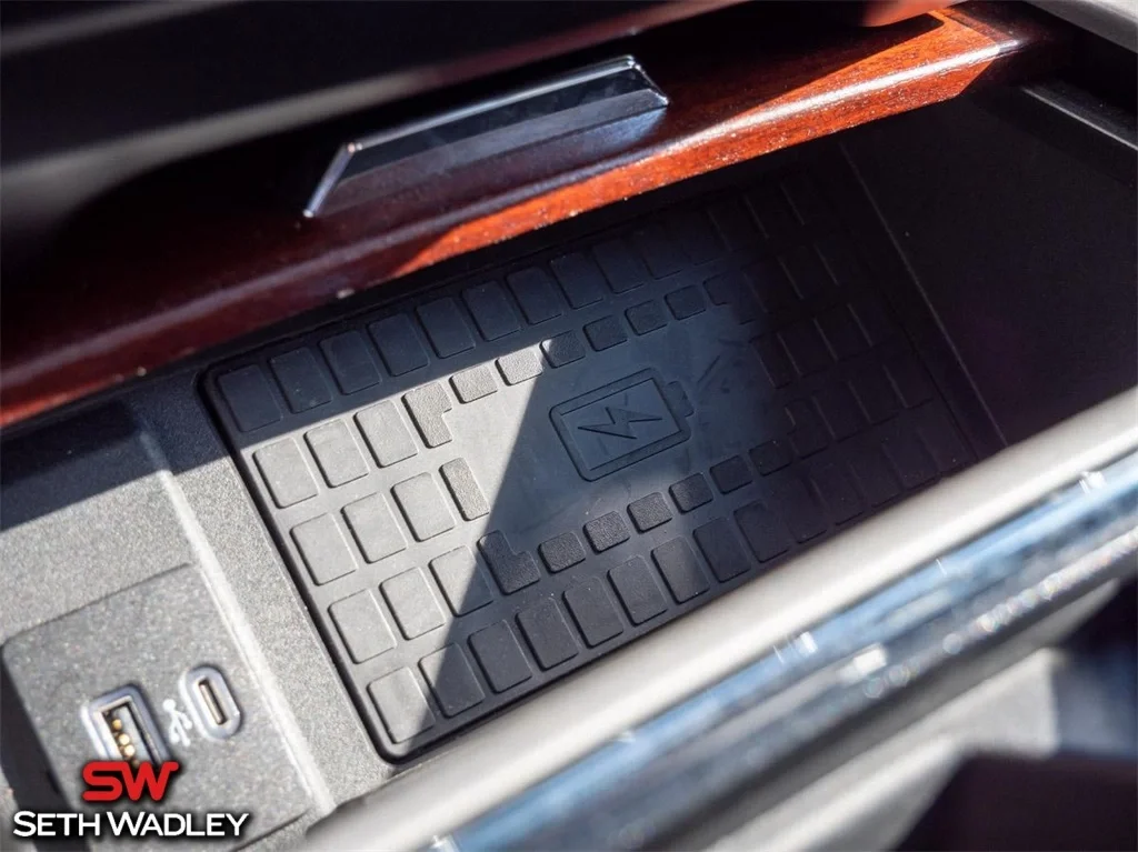 2022 Ford — photo 47