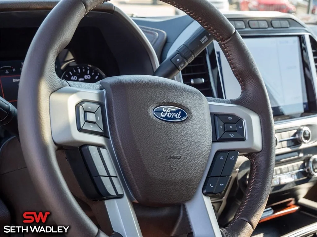 2022 Ford — photo 42