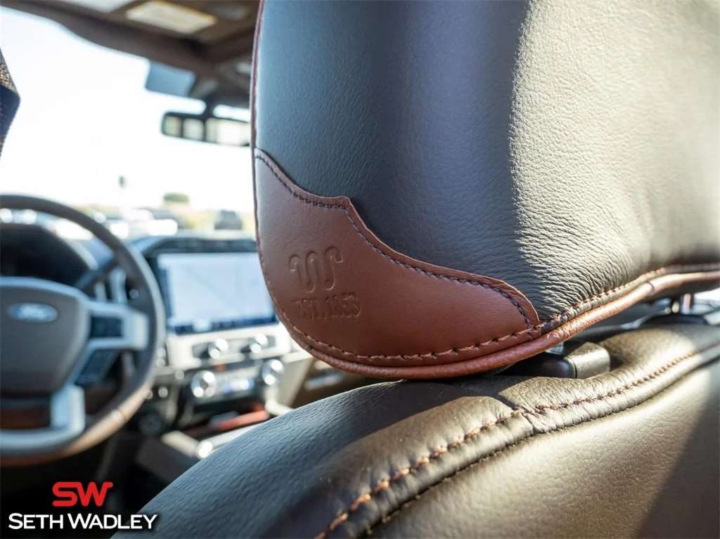 2022 Ford — photo 33