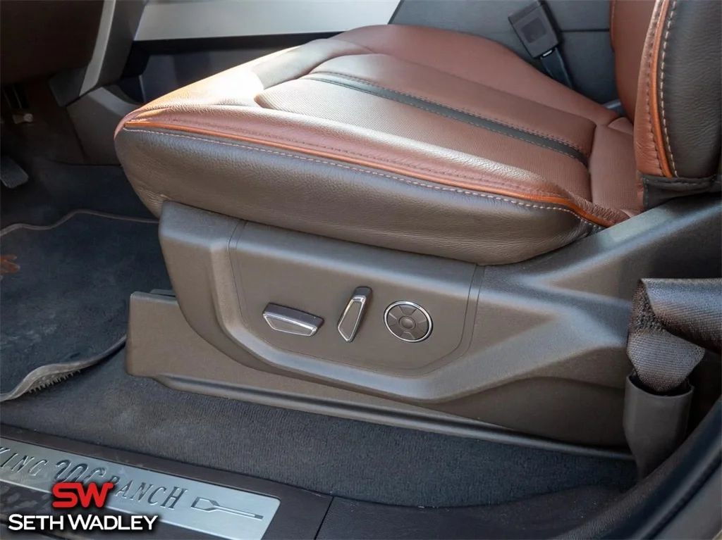 2022 Ford — photo 38