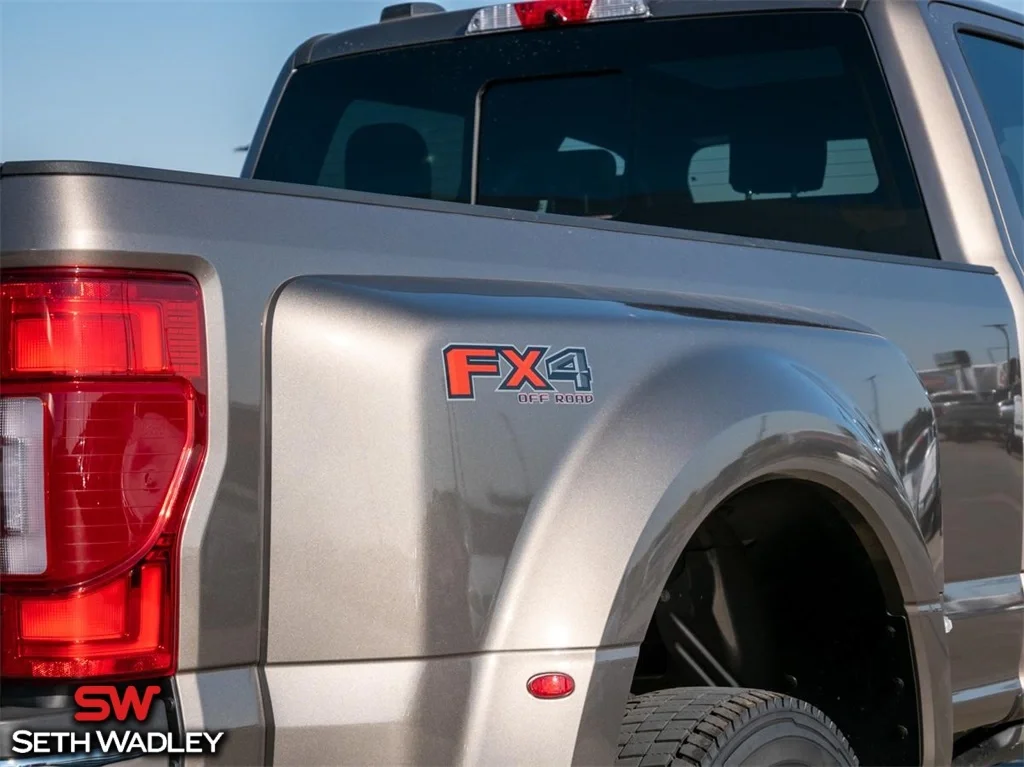 2022 Ford — photo 15