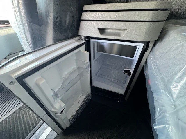 2027 Volvo VNL 860 in London, OH — photo 13