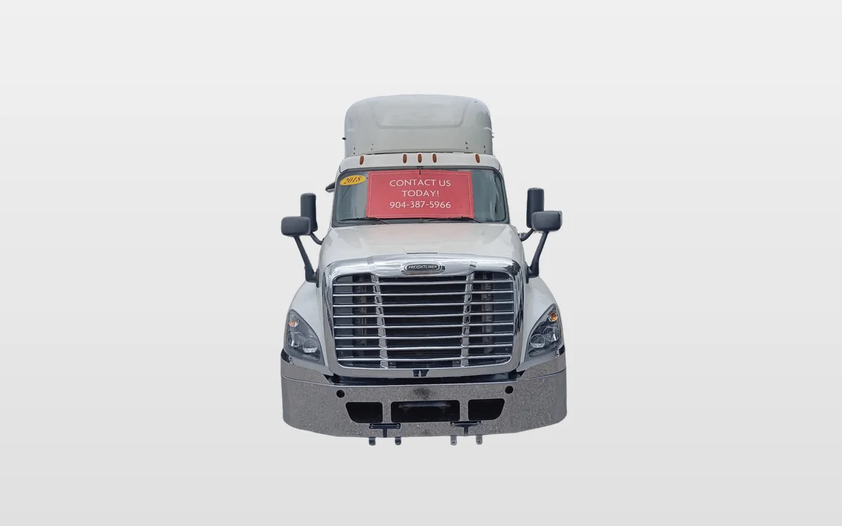 2018 Freightliner - image 1