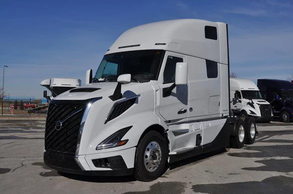 2026 Volvo VNL 860
