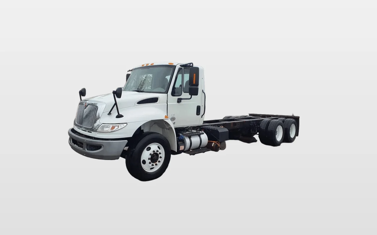 2019 International - image 1