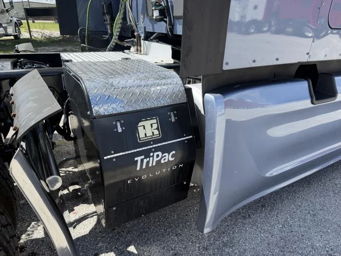 2023 Peterbilt 579 — photo 18