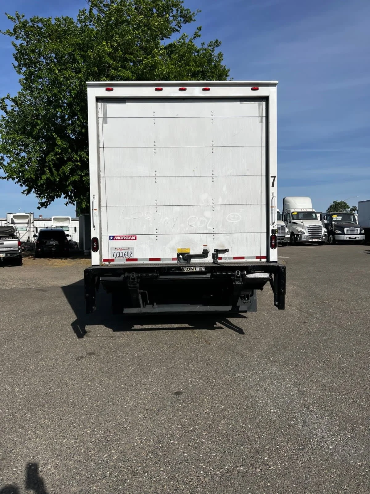 2020 Isuzu NPR - image 5