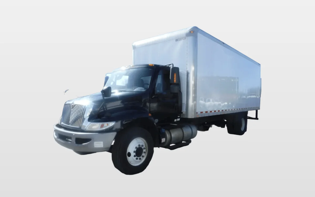 2017 International 4300 - image 1