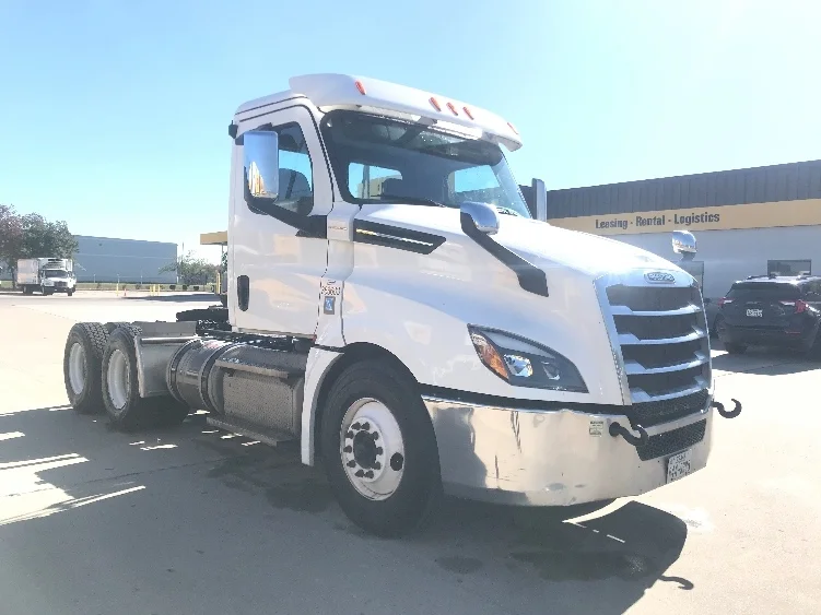 2020 Freightliner Cascadia in Houston, TX