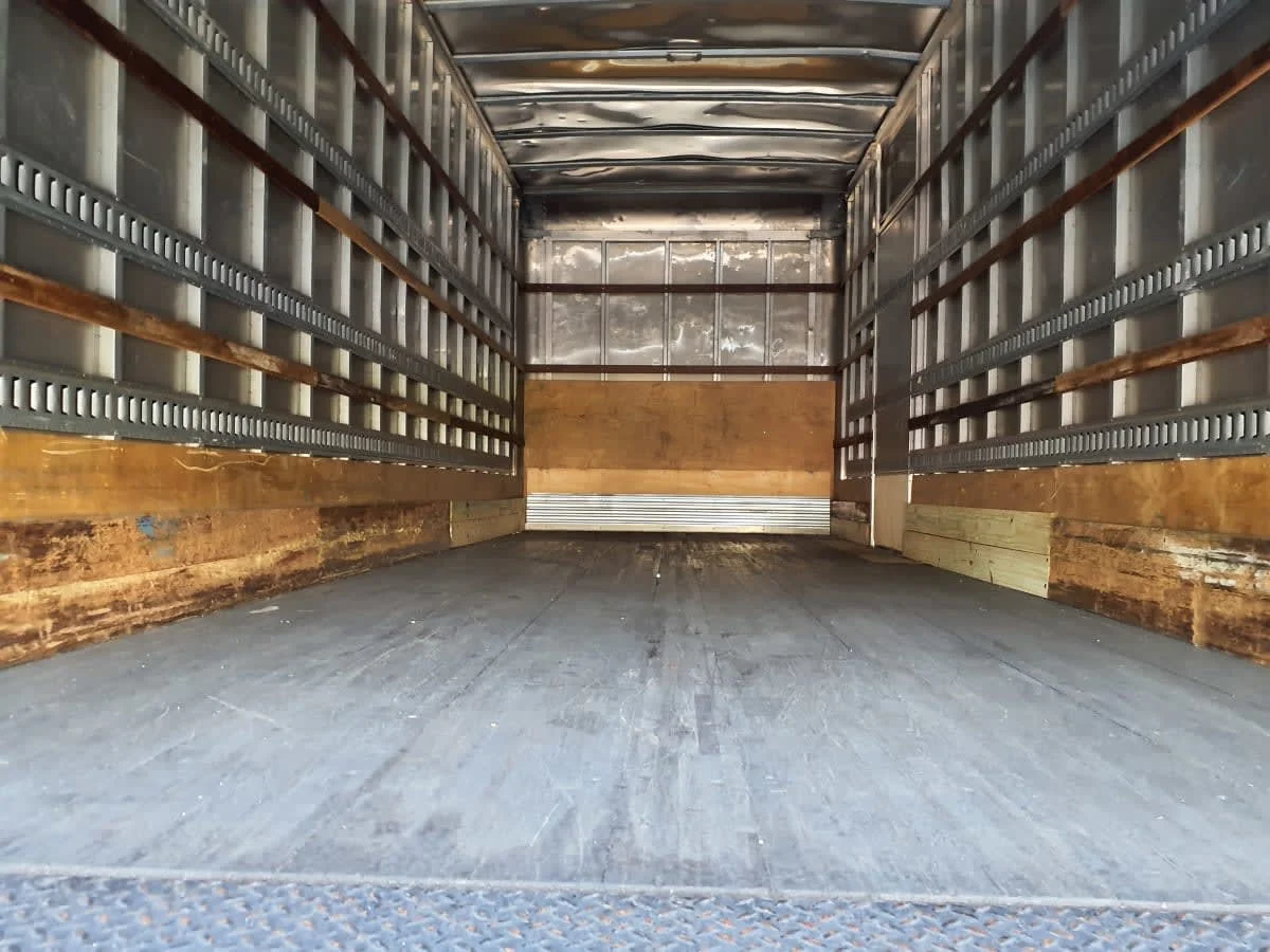 2019 Freightliner M2 106 in Atlanta, GA — photo 8