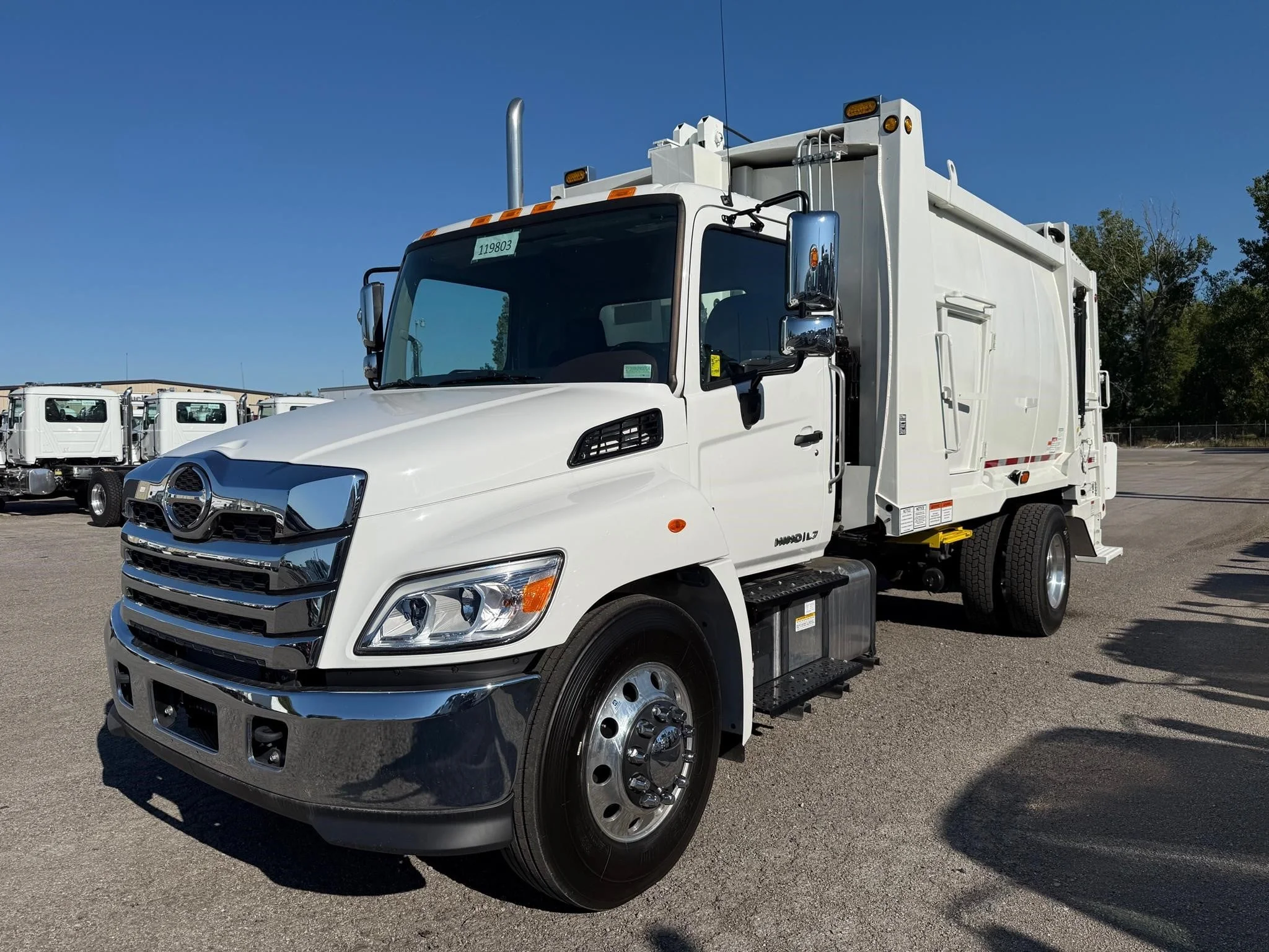 2025 Hino L7