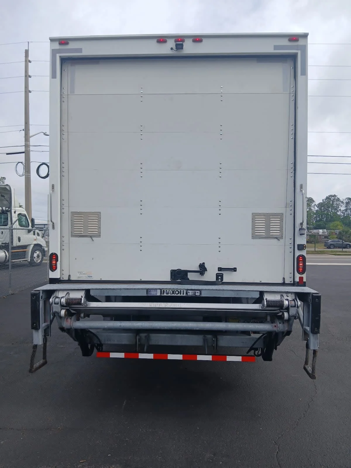 2020 International MV in Jacksonville, FL — photo 5