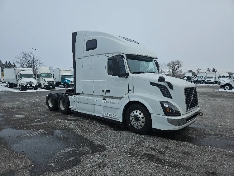 2017 Volvo in Roseville, MN