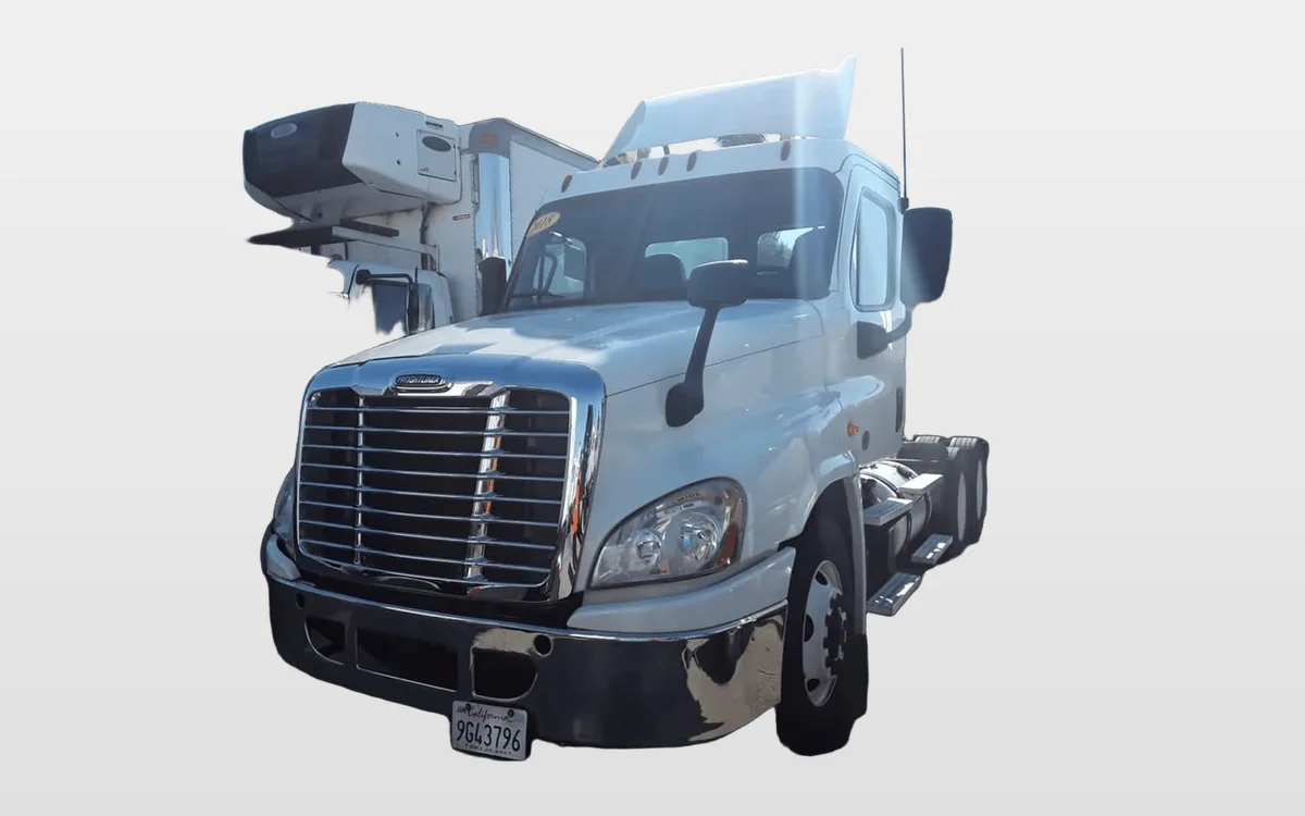 2018 Freightliner - image 1