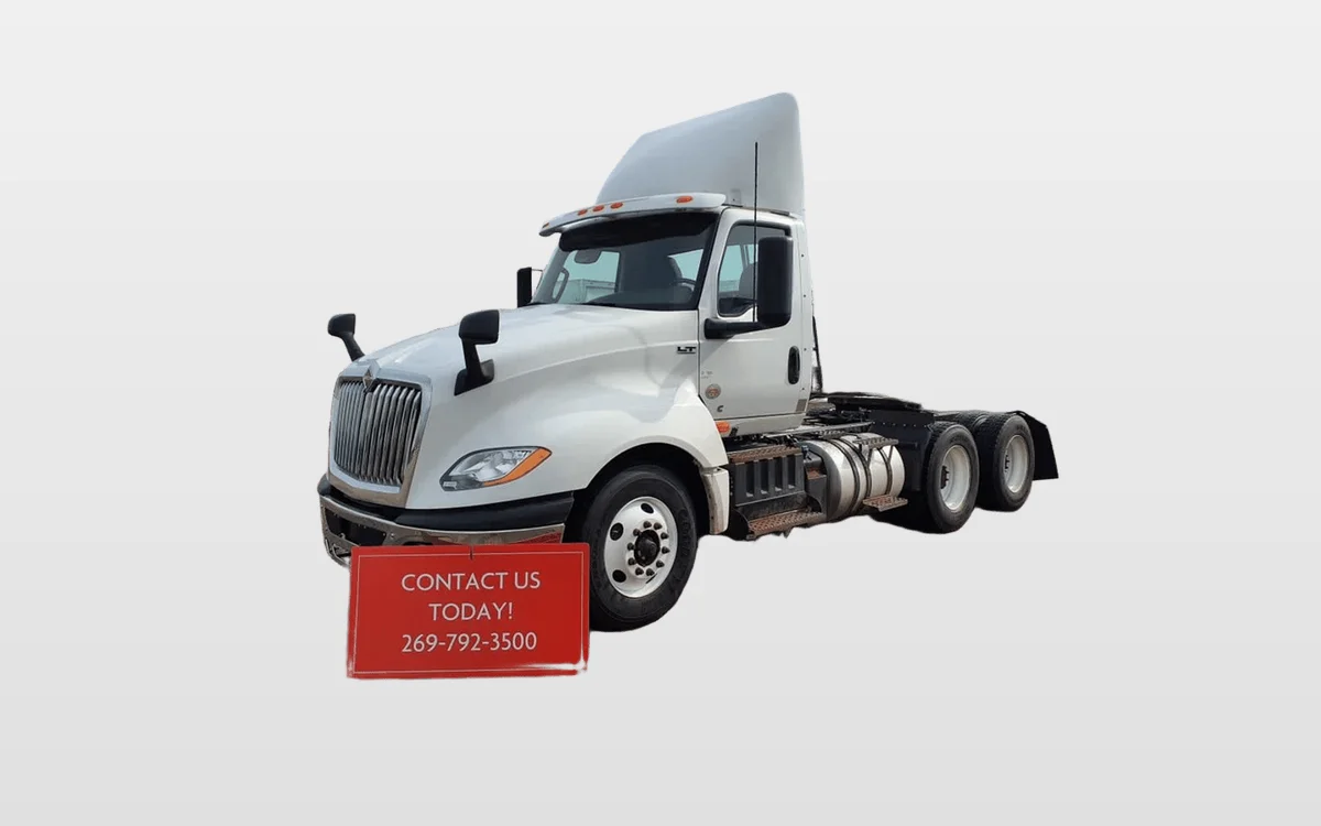 2019 International - image 1