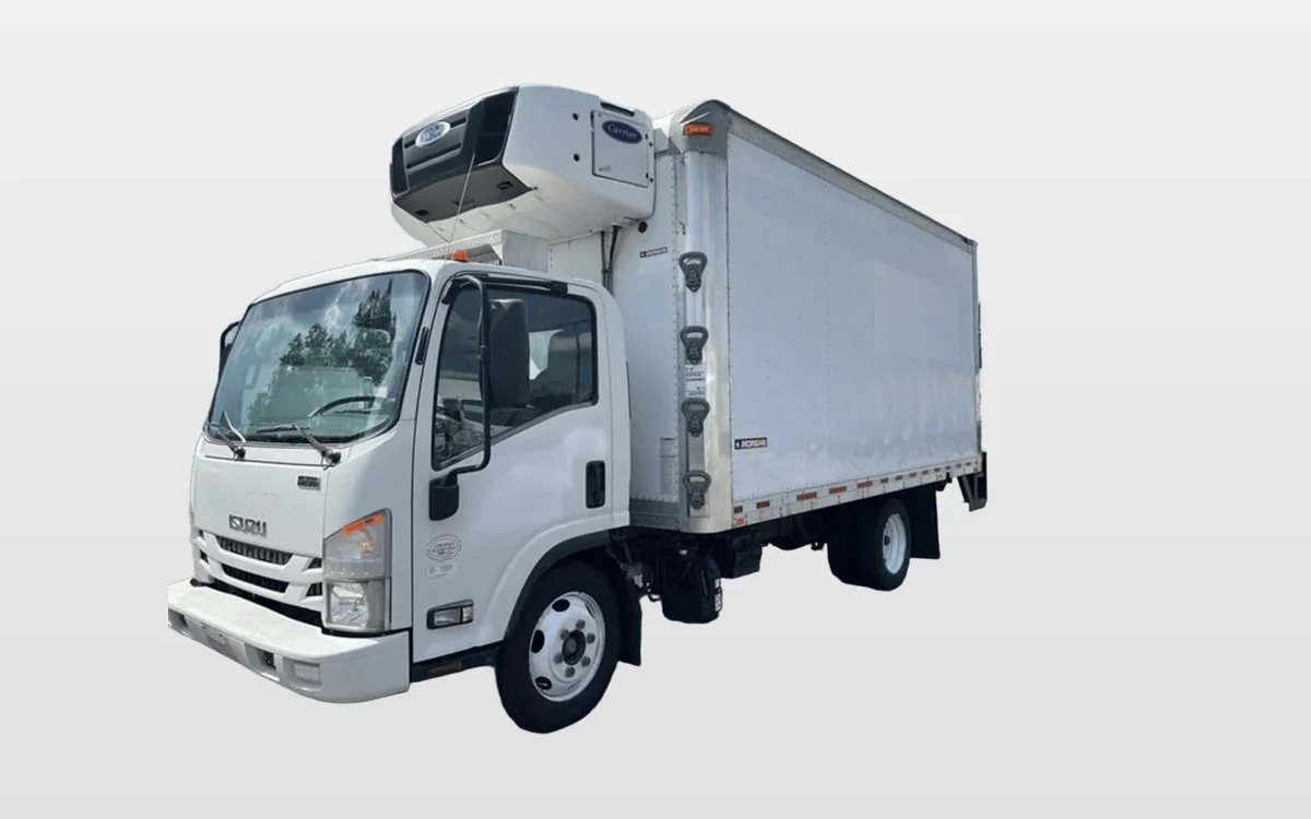 2017 Isuzu NPR - image 1