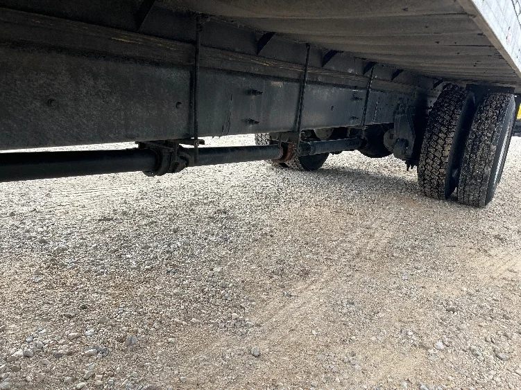 2022 International MV - image 5