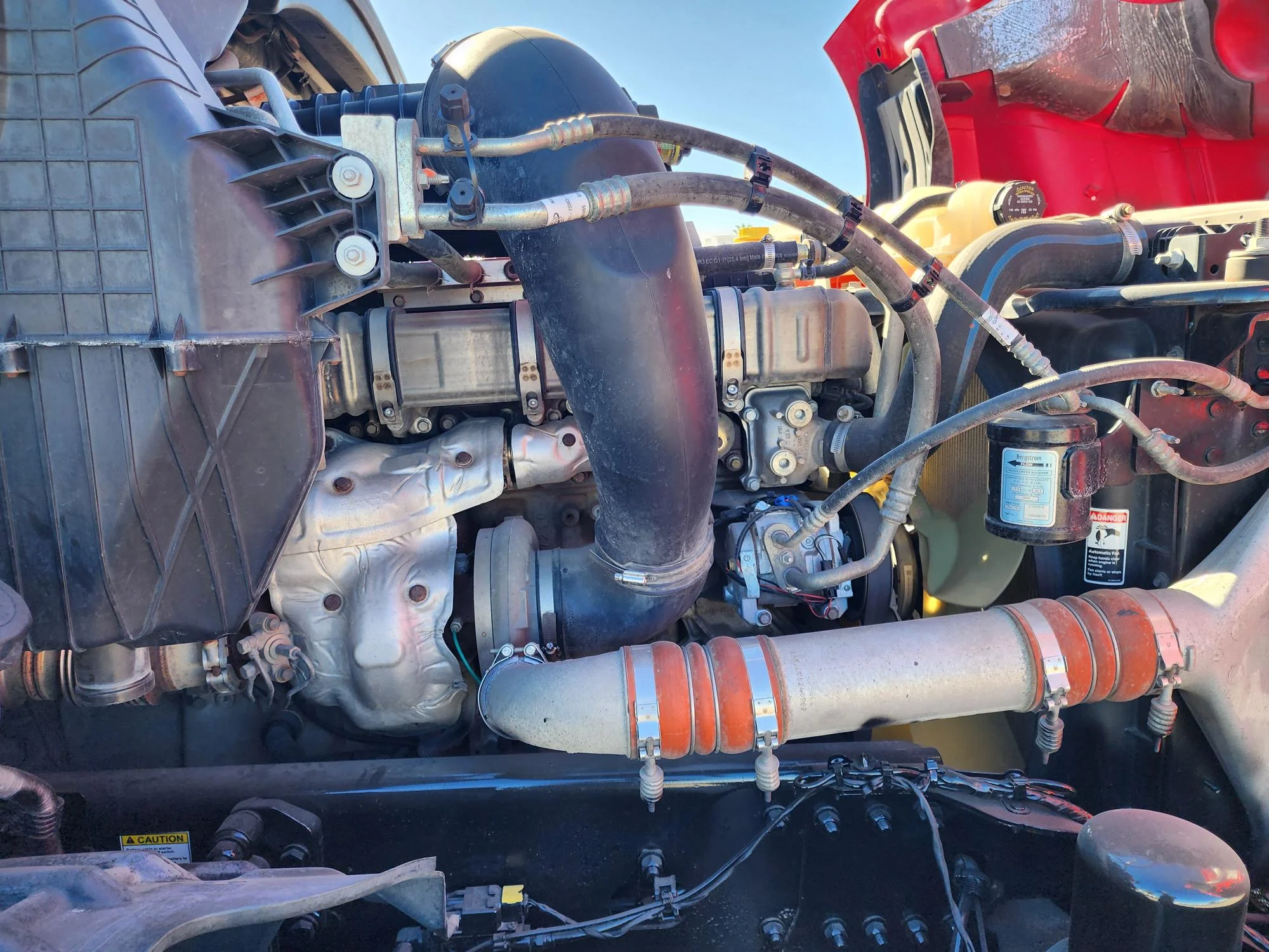 2021 Freightliner Cascadia in San Diego, CA — photo 4